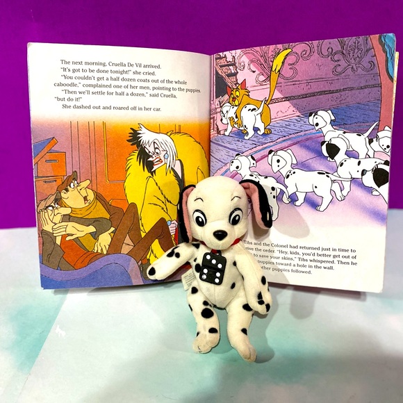 DISNEY’S 101 DALMATIANS VTG A LITTLE GOLDEN BOOK & DOMINO PUPPY MINI PLUSH 6.5” - Picture 5 of 13